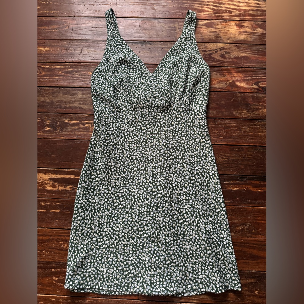 Abercrombie & Fitch Green Floral Dress